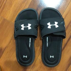 UA boys slides